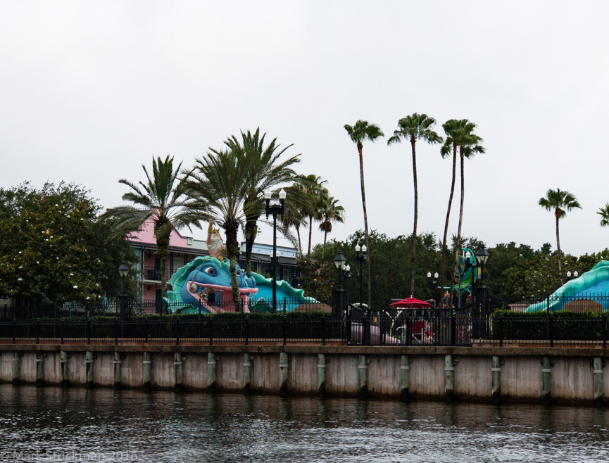 Port Orleans French Quarter pool   (June 07, 2017)