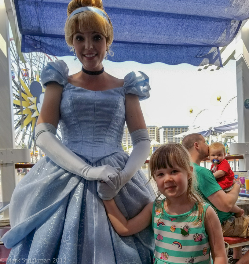 20170906_121230------Princess lunch at Ariel's Grotto in California Adventure-------September 06, 2017