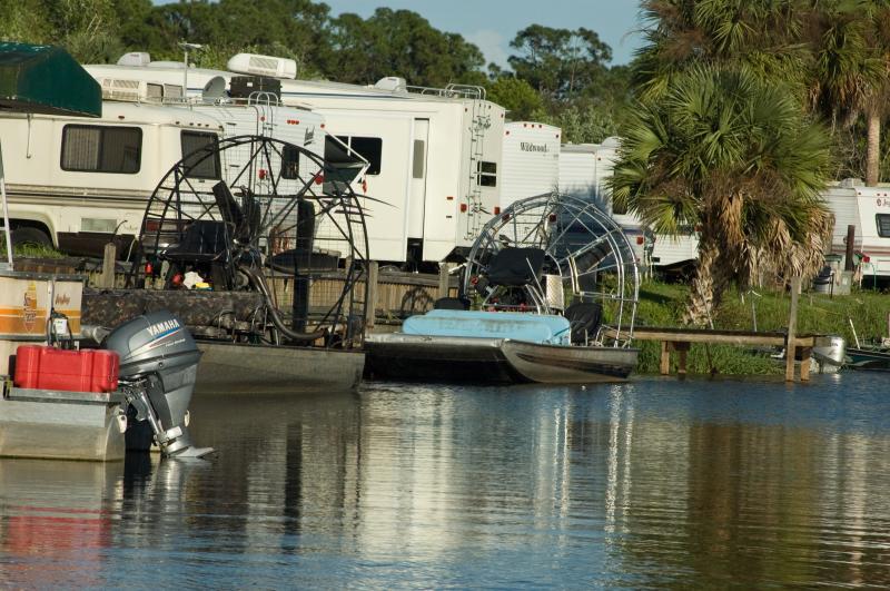 DSC_0706.jpg - Airboats at Lake Trafford