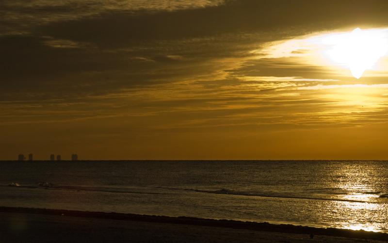 DSC_0782.jpg - Sunrise from Pointe Santo (Naples in the bkgd)