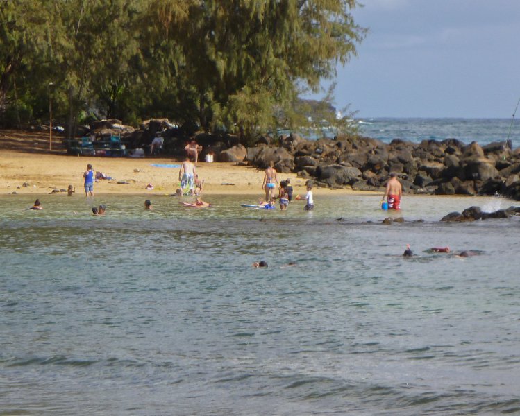 042P1000025.jpg - Poipu Beach Park