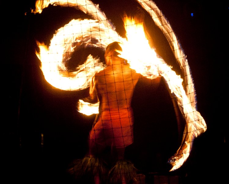 113_DSC1667.jpg - Luau Kalamaku show