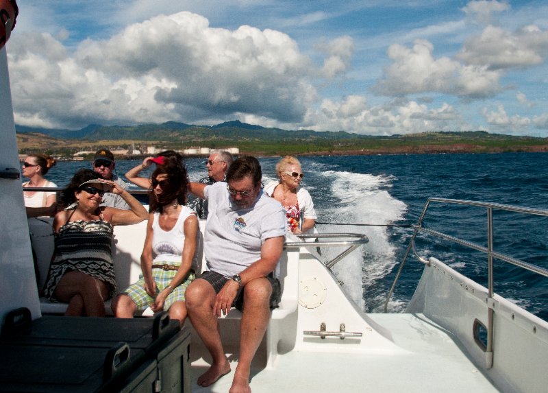 132_DSC1728.jpg - Na Pali Coast sunset dinner cruise, Holo Holo Charters