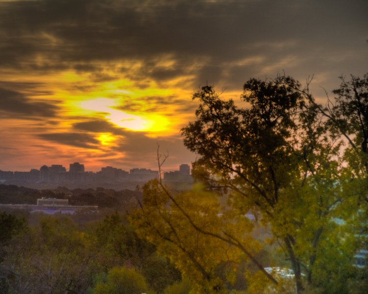 _DSC8975_6_7_8_9_tonemapped.jpg